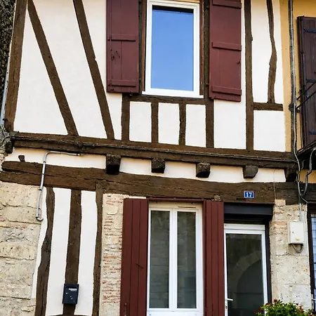 펜션 Maison Au Coeur Du Village De Avec Cour Exterieur *